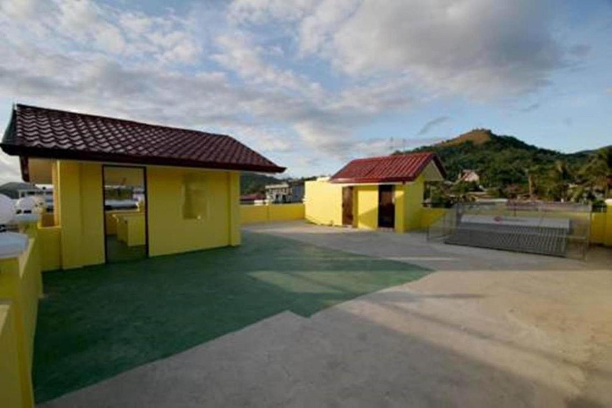 Luis Bay Travellers Lodge Coron Exterior photo